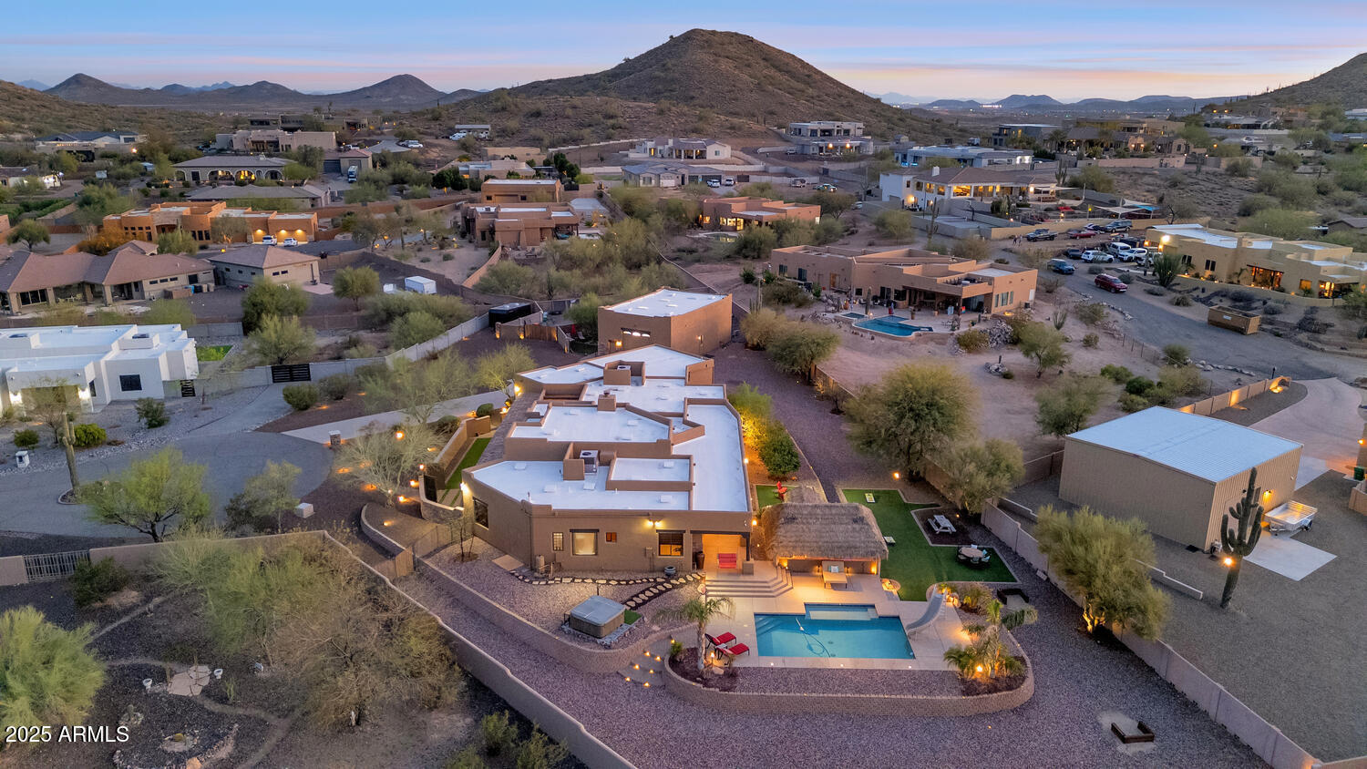 112 W SAGEBRUSH Drive