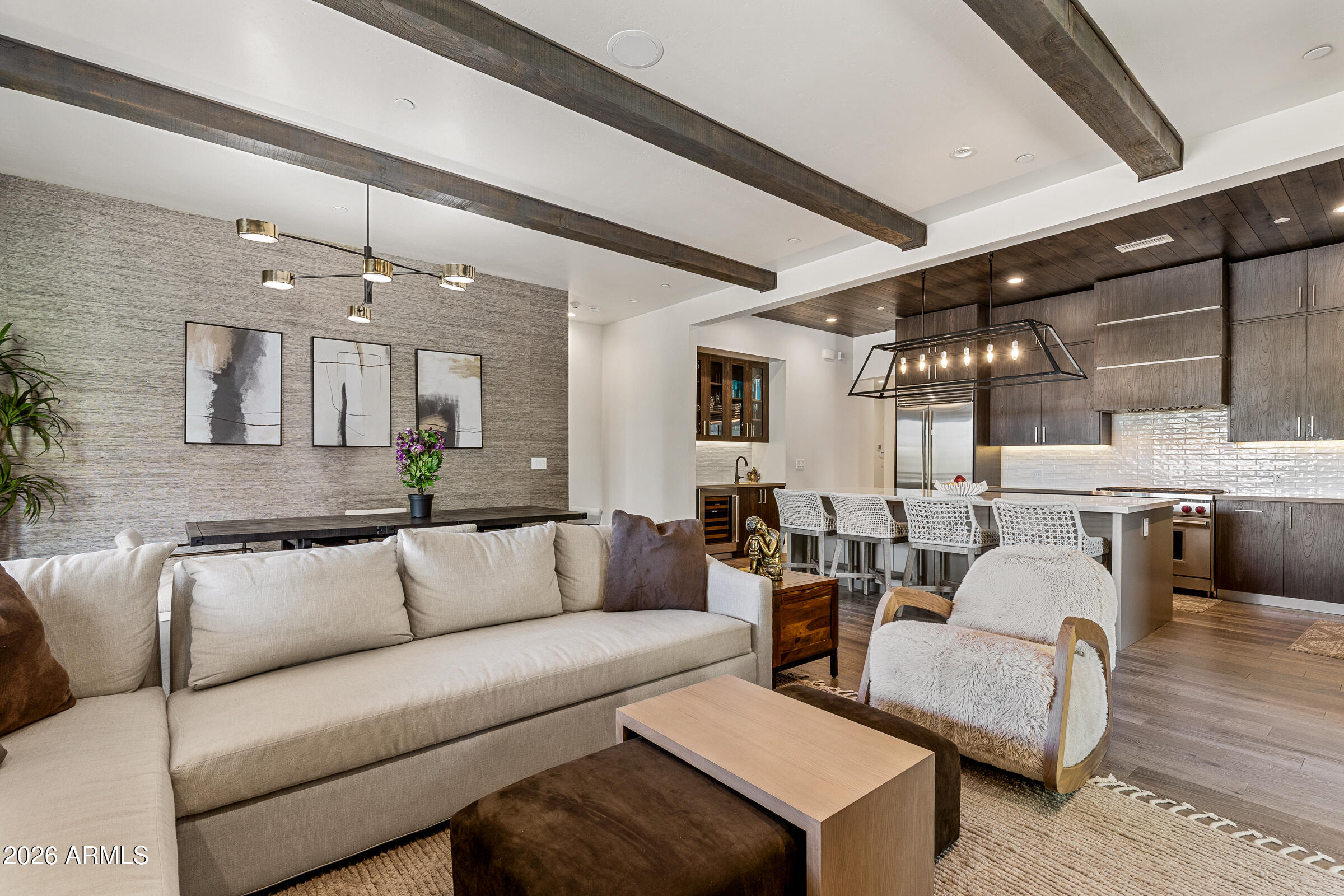 MOUNTAIN VISTA CONDOMINIUMS AT PINE CANYON - Residential