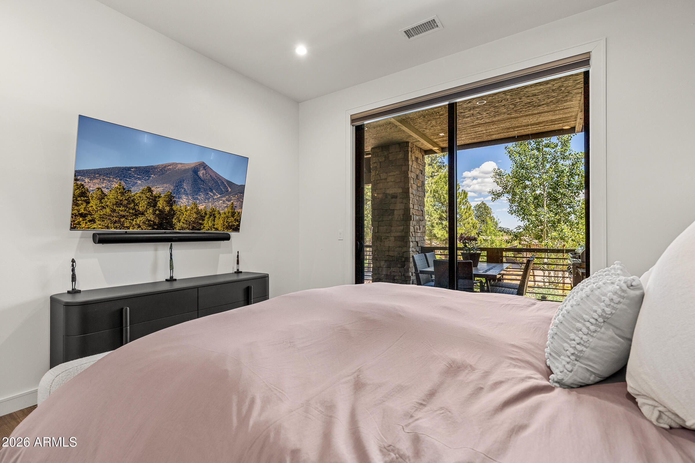 MOUNTAIN VISTA CONDOMINIUMS AT PINE CANYON - Residential