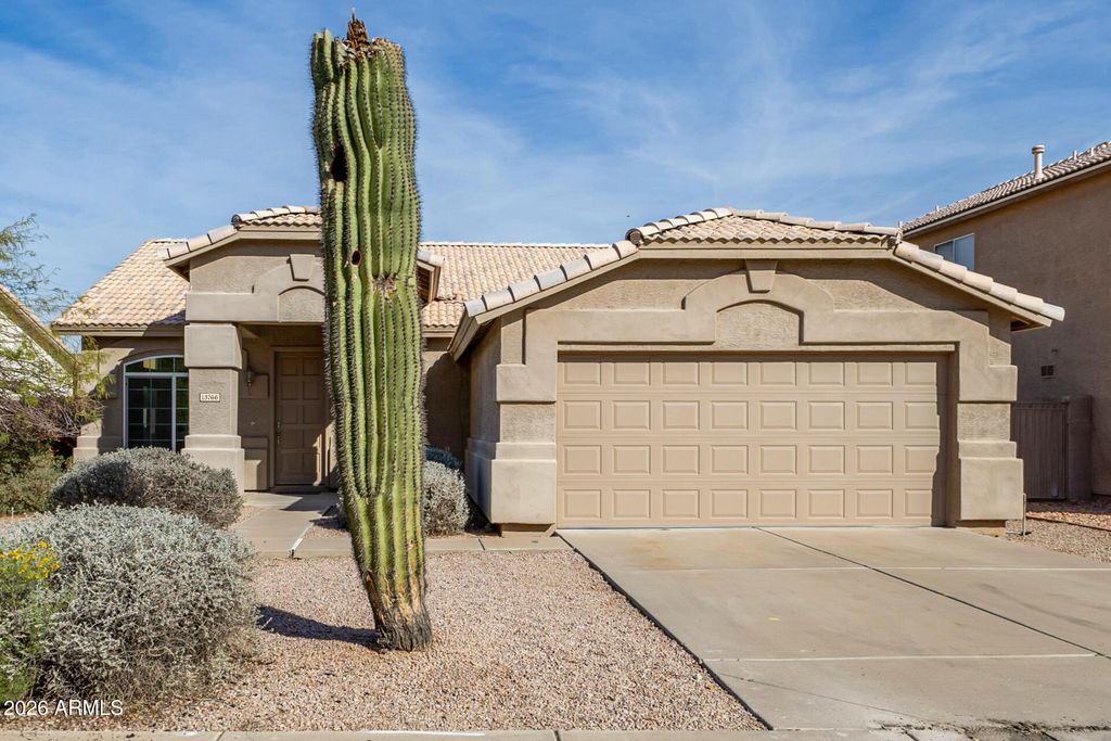 Photo of 13766 W Cambridge Avenue, Goodyear, AZ 85395 (MLS # 6988715)