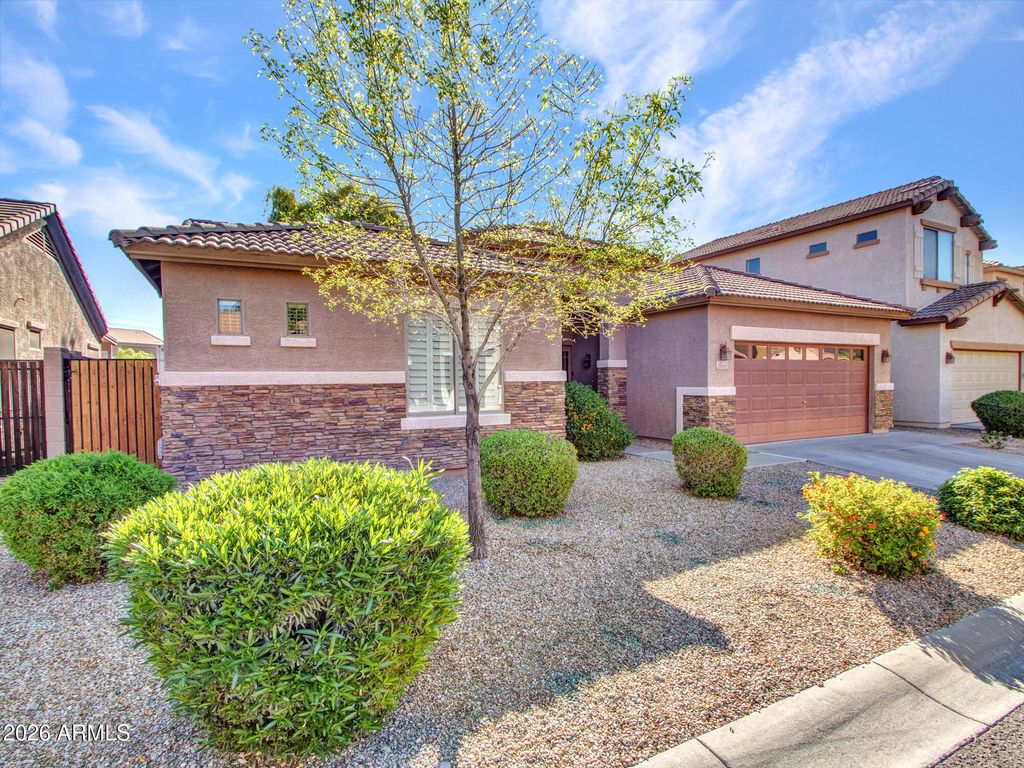 Photo of 15839 N 74th Avenue, Peoria, AZ 85382 (MLS # 7001755)