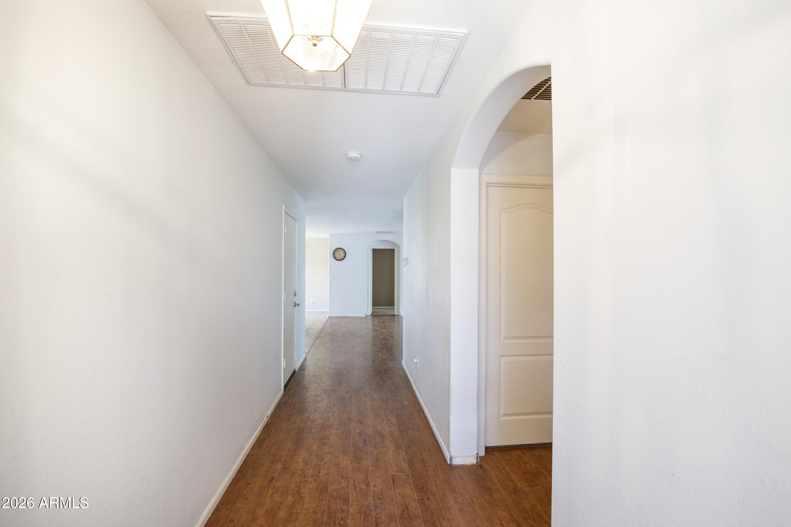 7264 W CACTUS WREN Drive