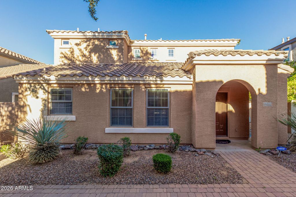 Photo of 1877 S Tucana Lane, Gilbert, AZ 85295 (MLS # 6971349)