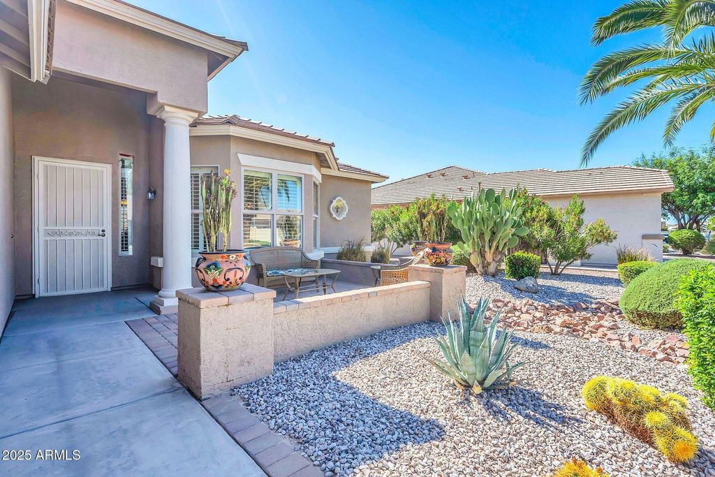 Photo of 6789 S Four Peaks Way, Chandler, AZ 85249 (MLS # 6923153)