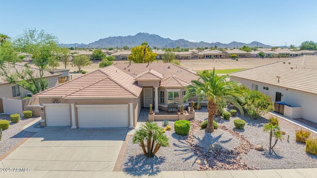 Photo of 6789 S Four Peaks Way, Chandler, AZ 85249 (MLS # 6923153)
