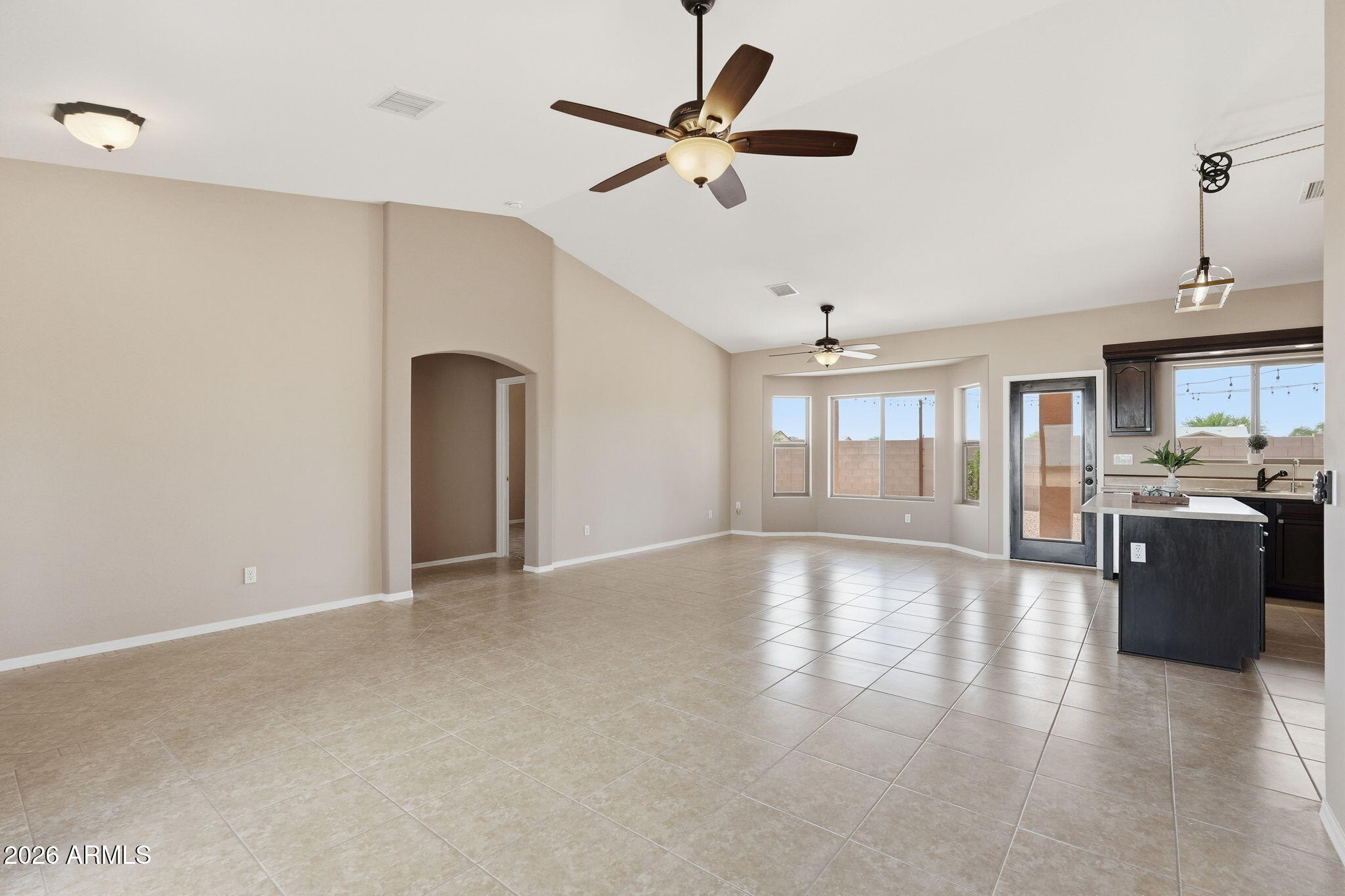 8827 W MAGNUM Drive