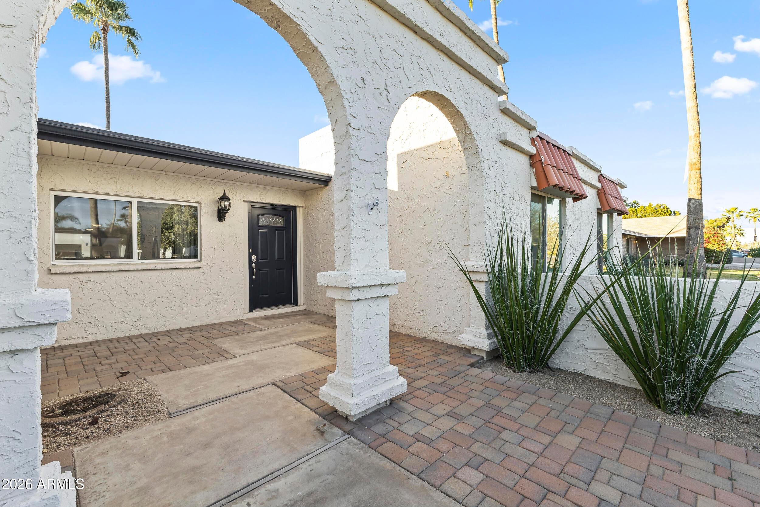5245 E Acoma Drive