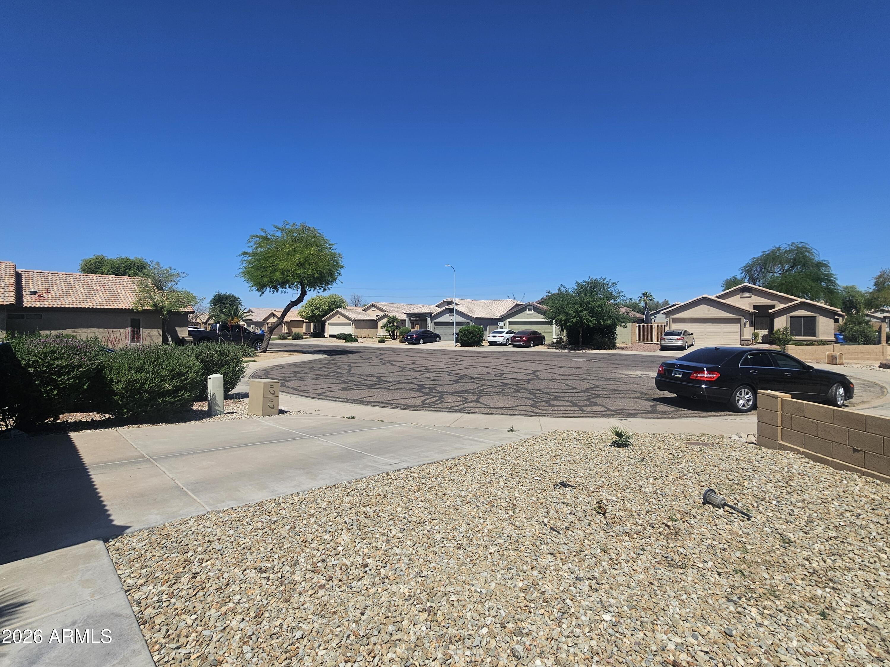 7331 W Raymond Street