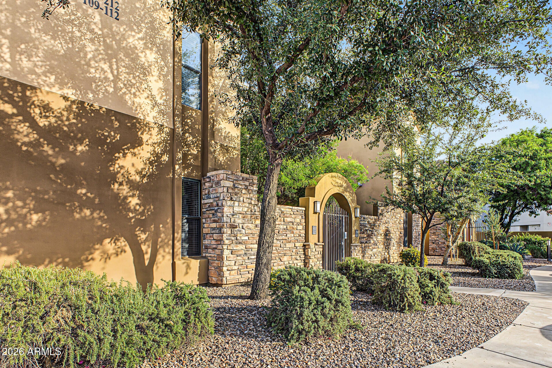 7027 N SCOTTSDALE Road 212