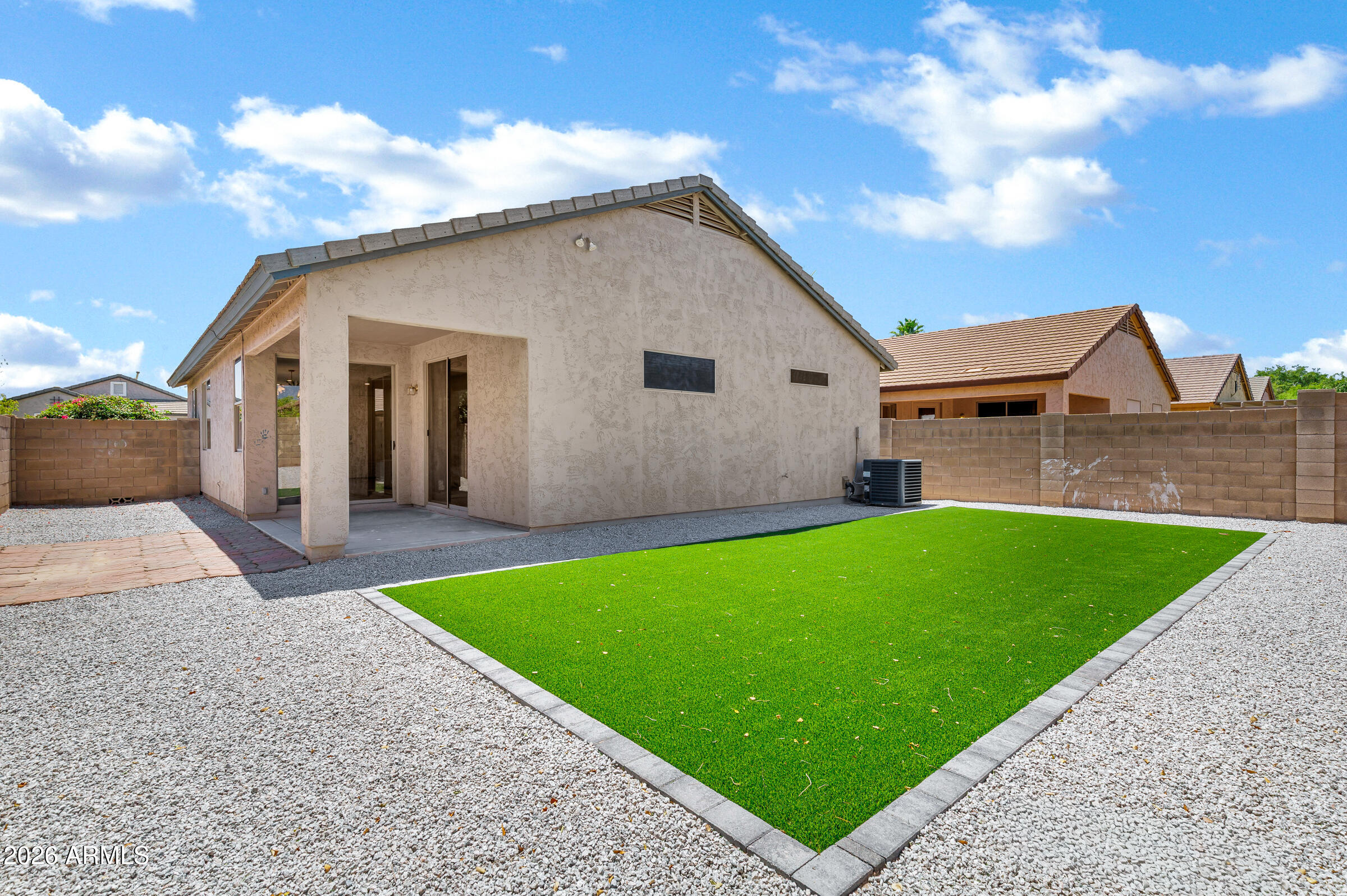 272 N KIMBERLEE Way
