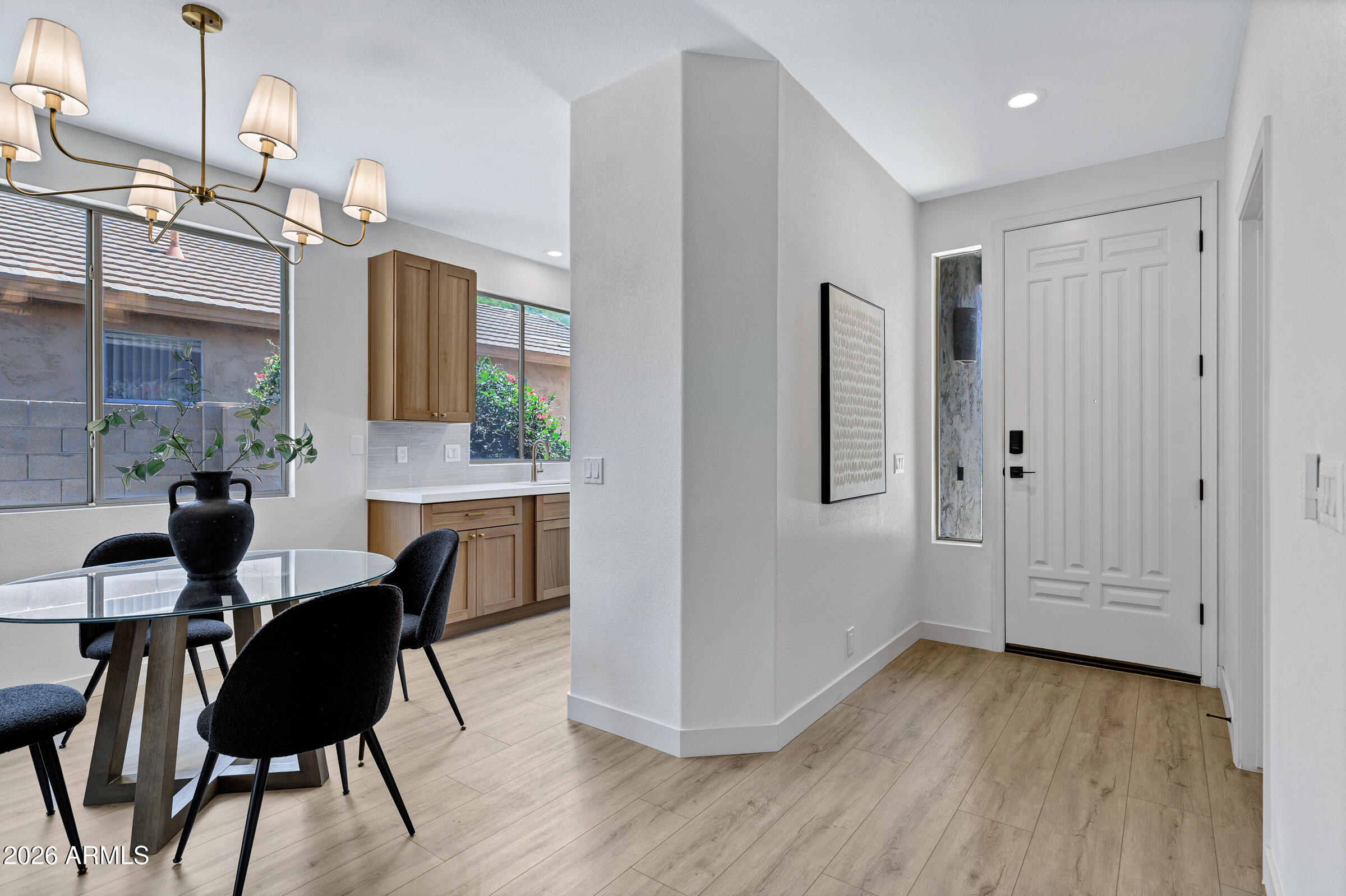 272 N KIMBERLEE Way