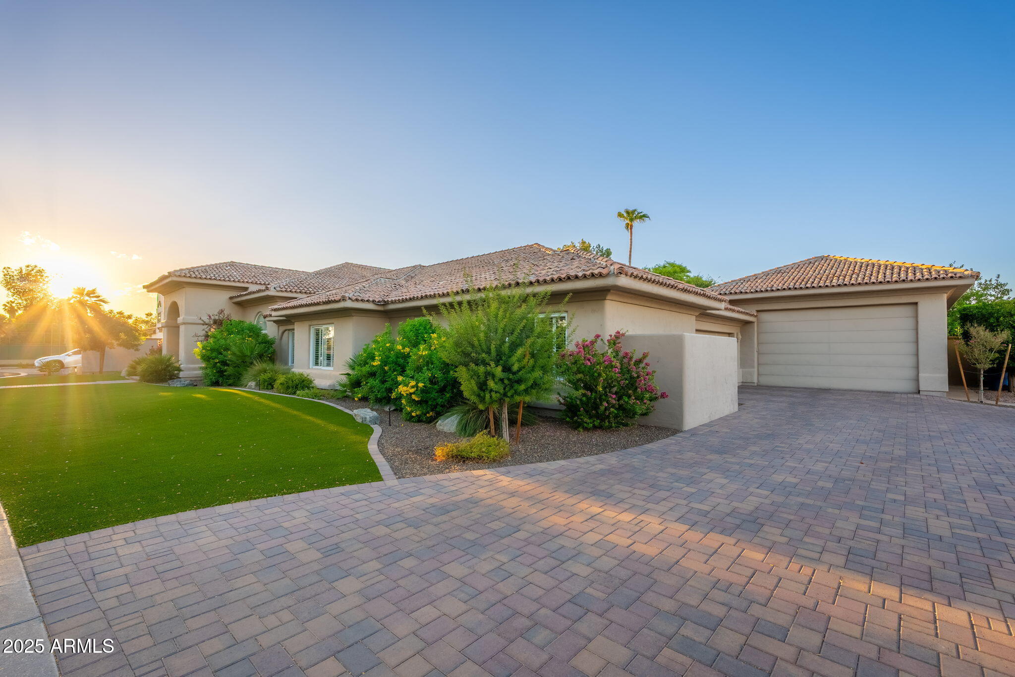 700 N DOBSON Road 16