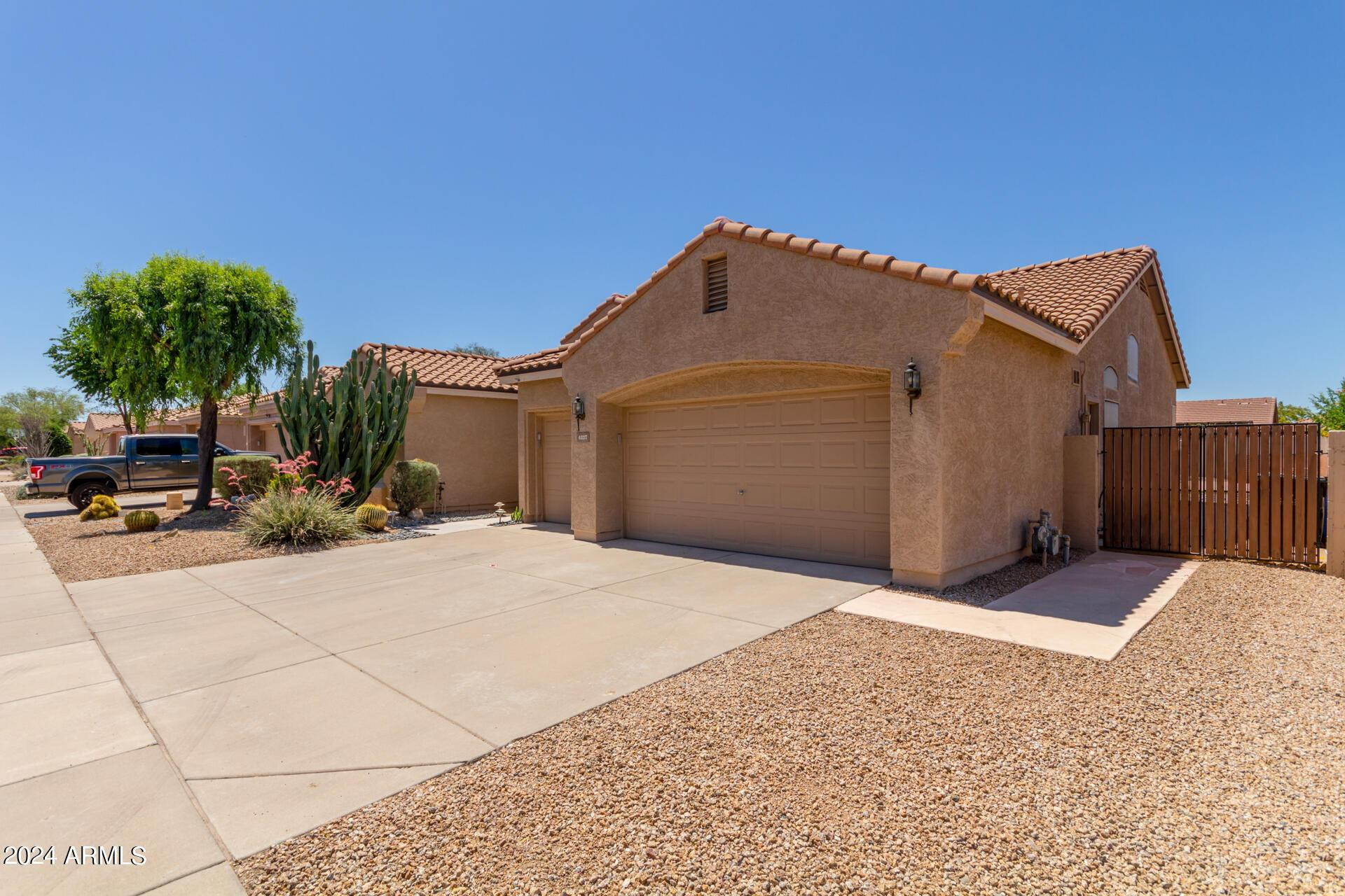 4327 E Sands Drive