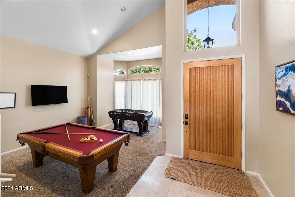5512 E CAMPO BELLO Drive