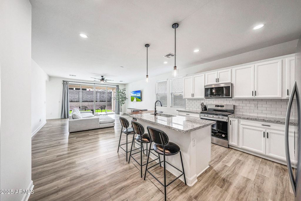 Photo of 35116 N Lead Way, San Tan Valley, AZ 85144 (MLS # 6962372)