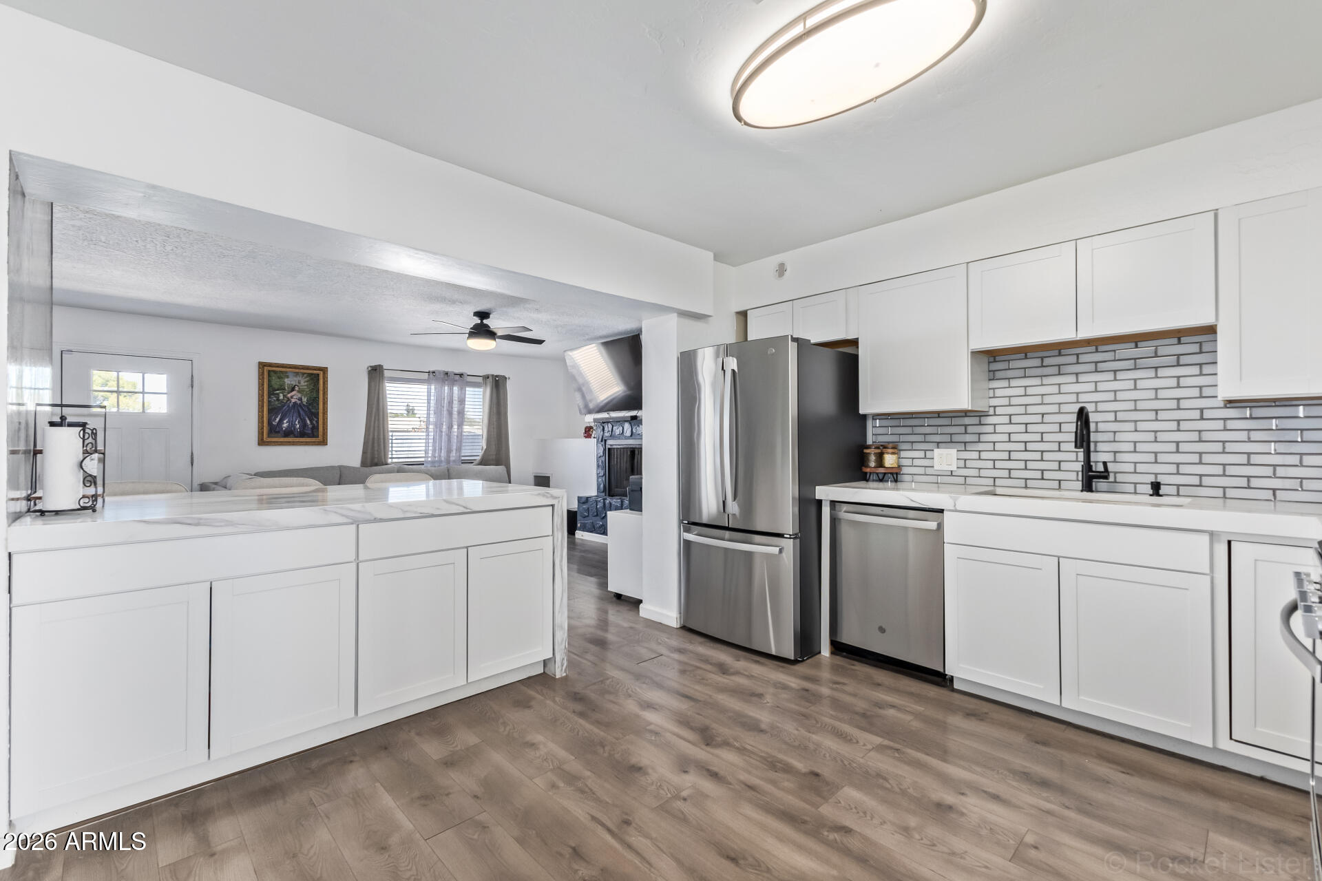 2940 W Las Palmaritas Drive