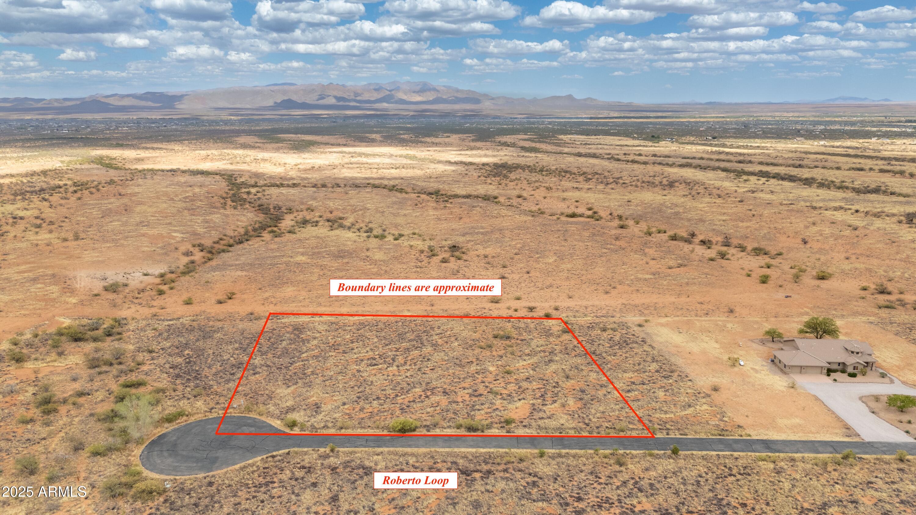 Lot 18 Roberto Loop -- 18