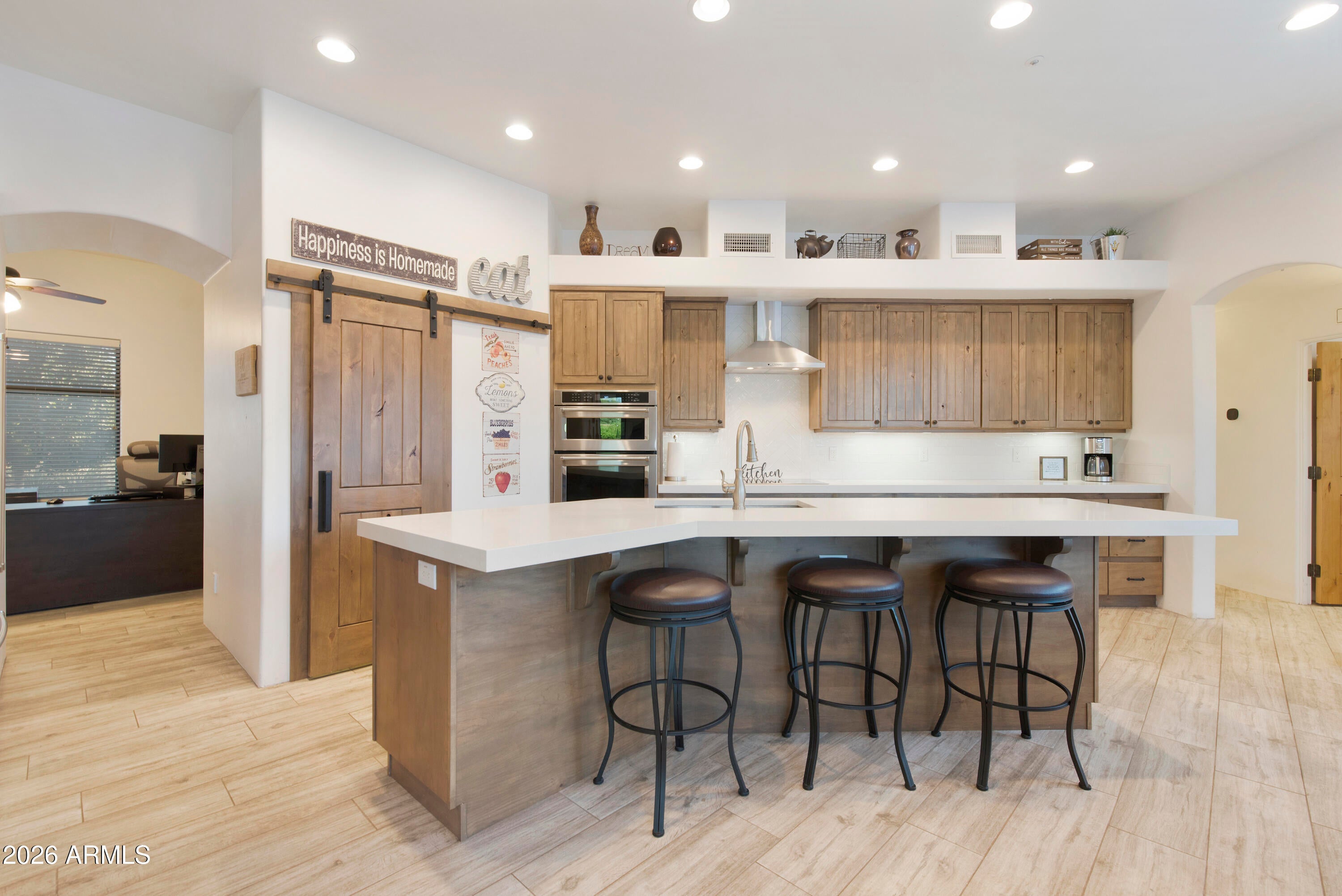 6024 E MONTERRA Way