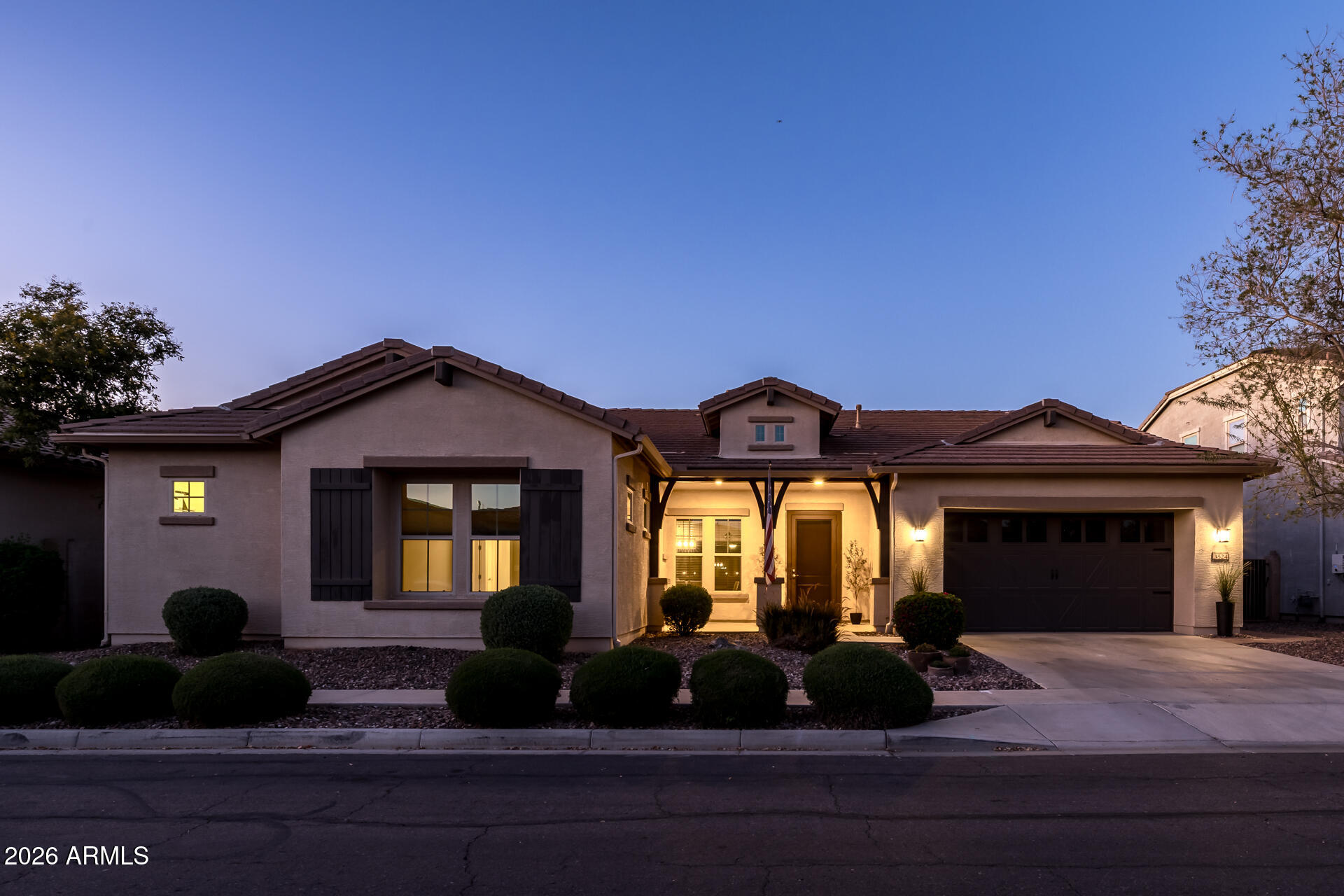 3524 E LOMA VISTA Street