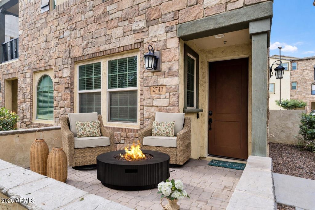 Photo of 2743 S Balsam Drive, Gilbert, AZ 85295 (MLS # 6965148)