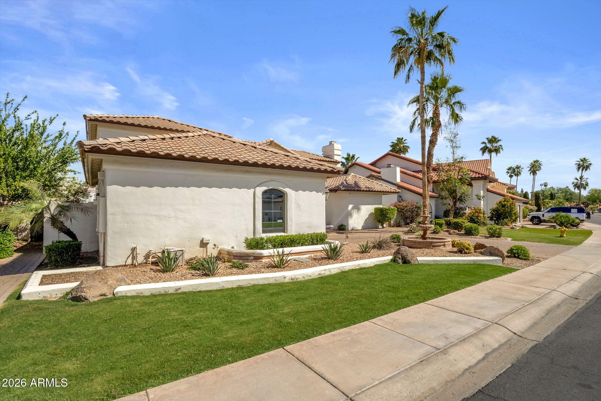 1334 W Sandpiper Drive