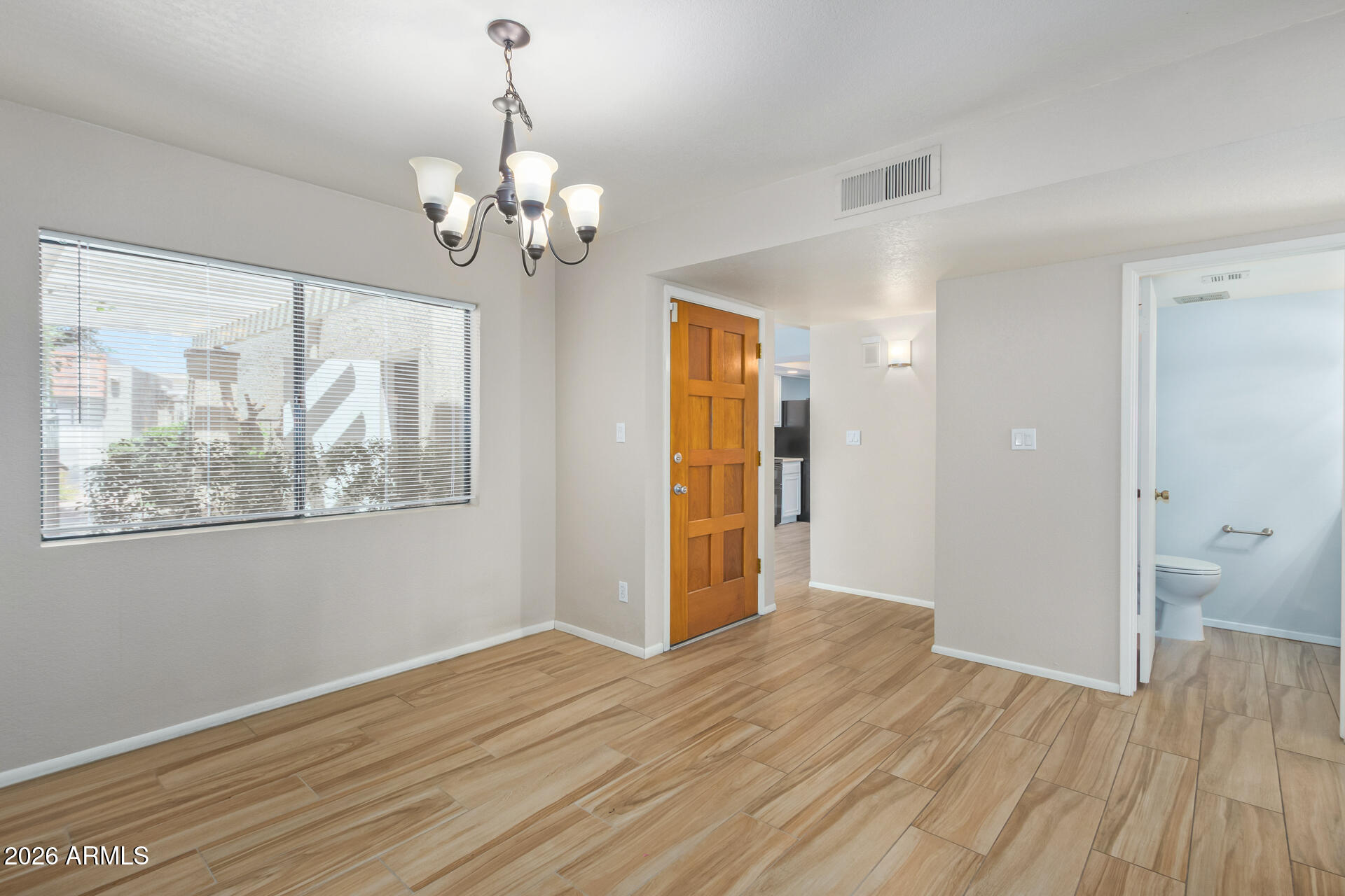 5100 N MILLER Road 8