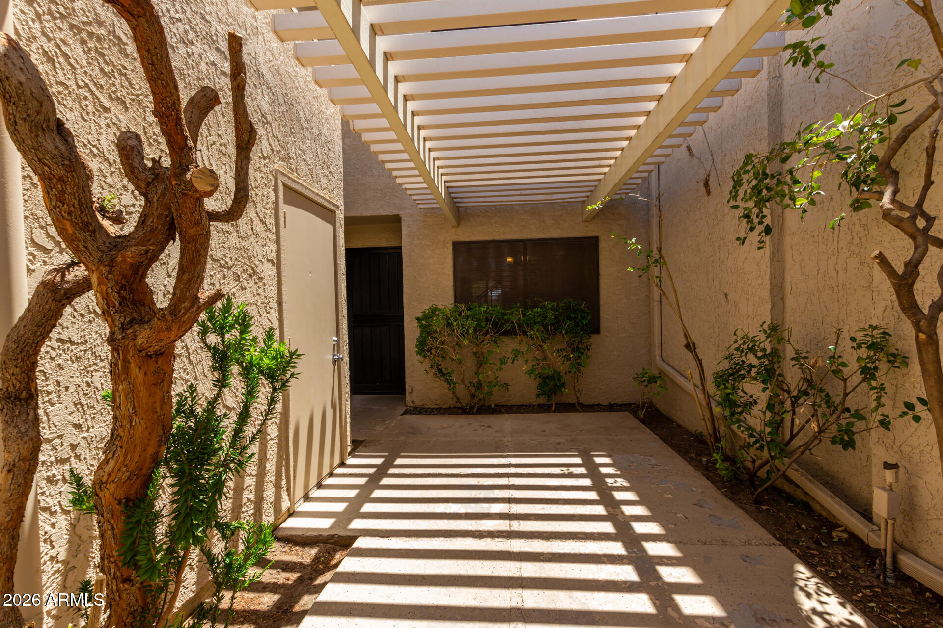 5100 N MILLER Road 8