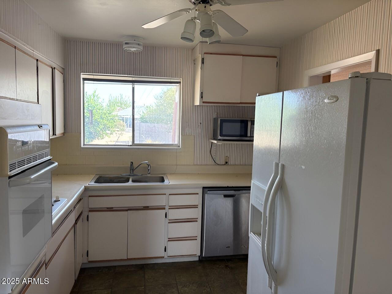 11007 W FLORIDA Avenue