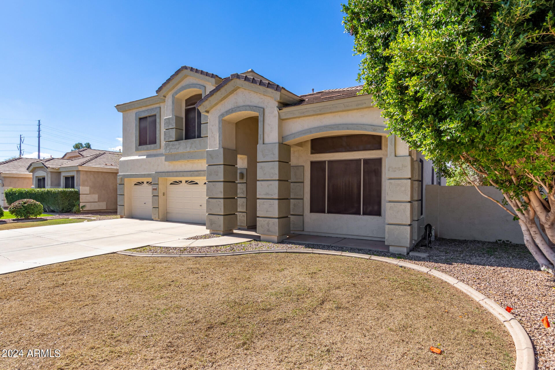 504 N SWALLOW Lane