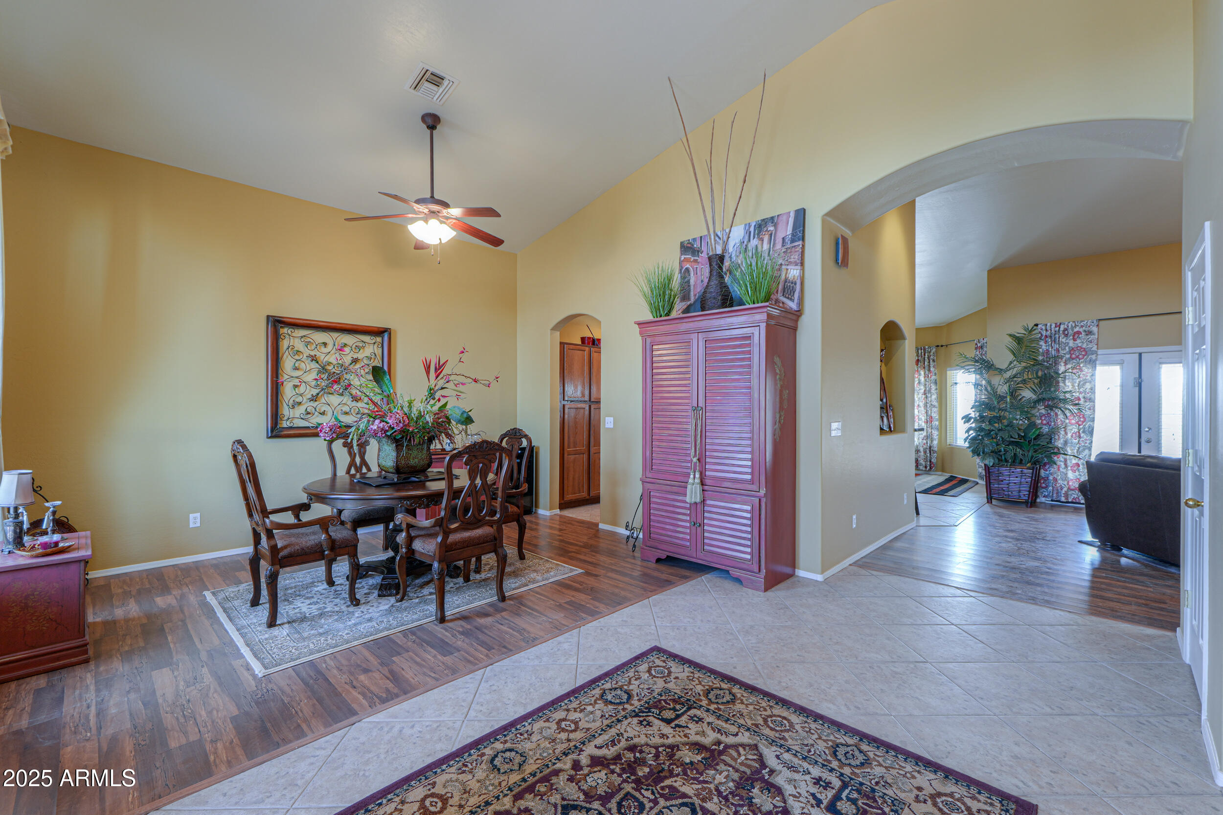 8715 S VALLEY VISTA Court