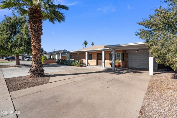 1210 W MISSOURI AVE, PHOENIX, AZ 85013 - Image 219f274f83172071e4219b7bb4e91a1e/1864566212