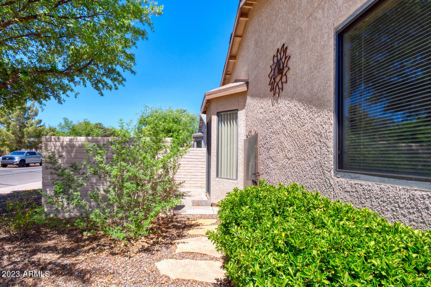 DESERT SHADOWS - Residential