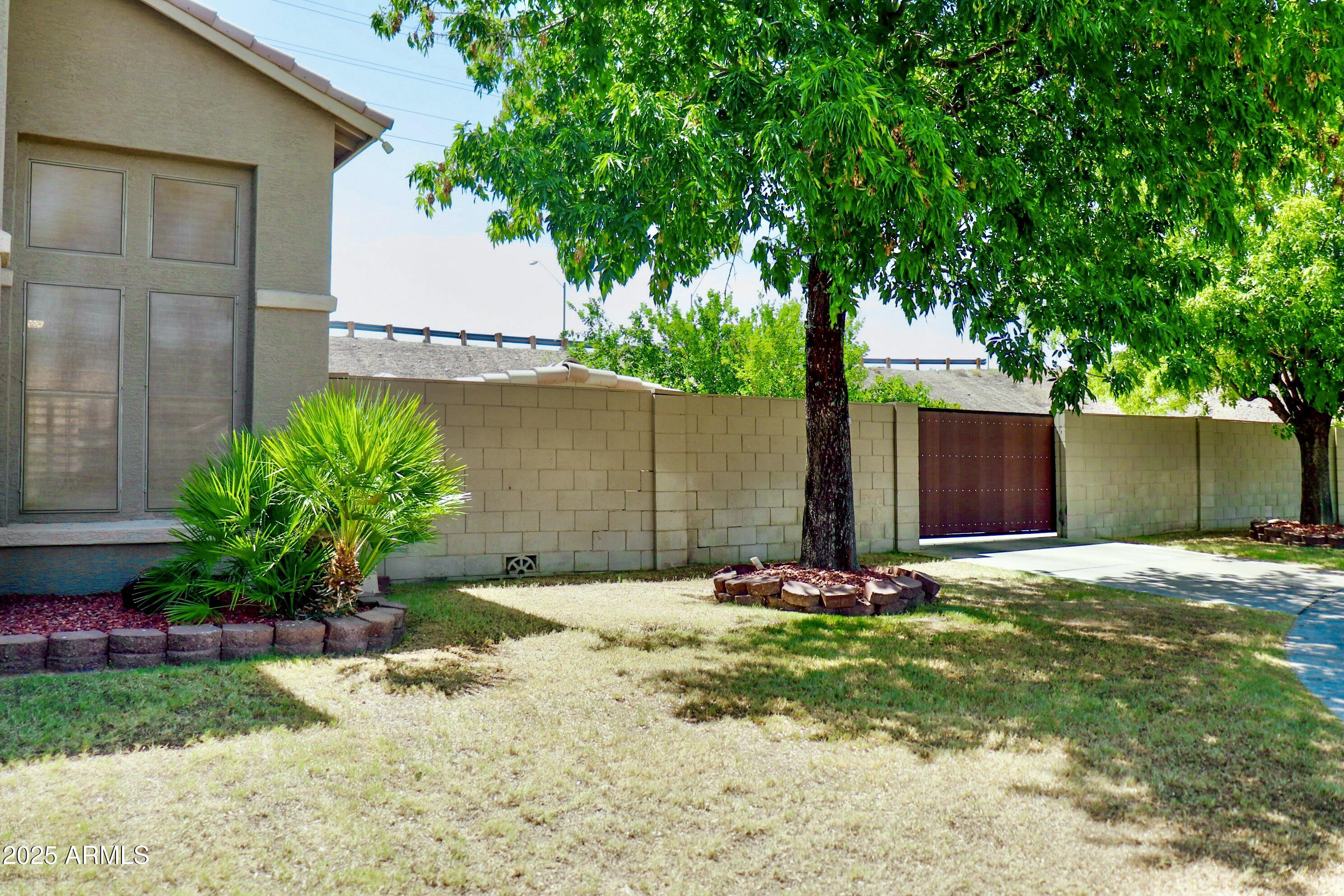 22208 N 34TH Lane