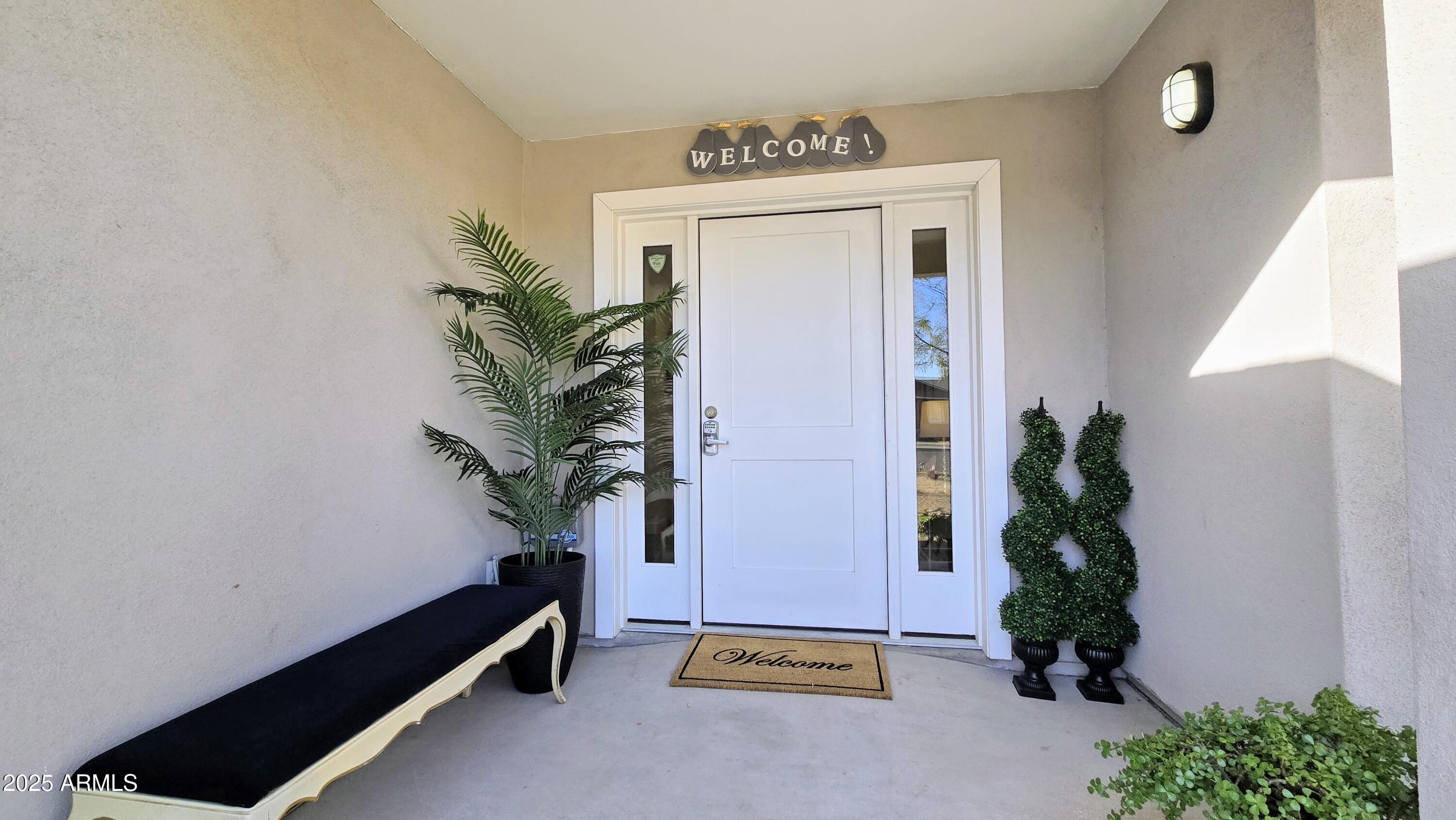 3128 E DESERT COVE Avenue