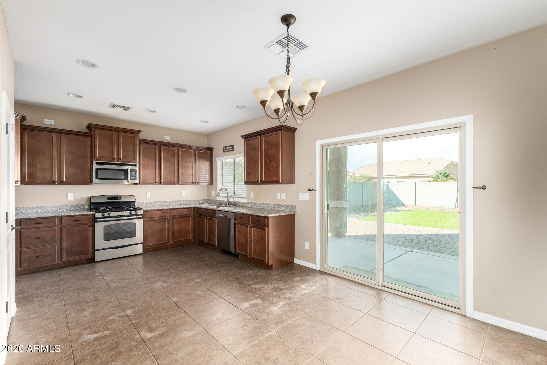 Homes for Sale in Queen Creek Arizona 4 1016 W BASSWOOD Avenue