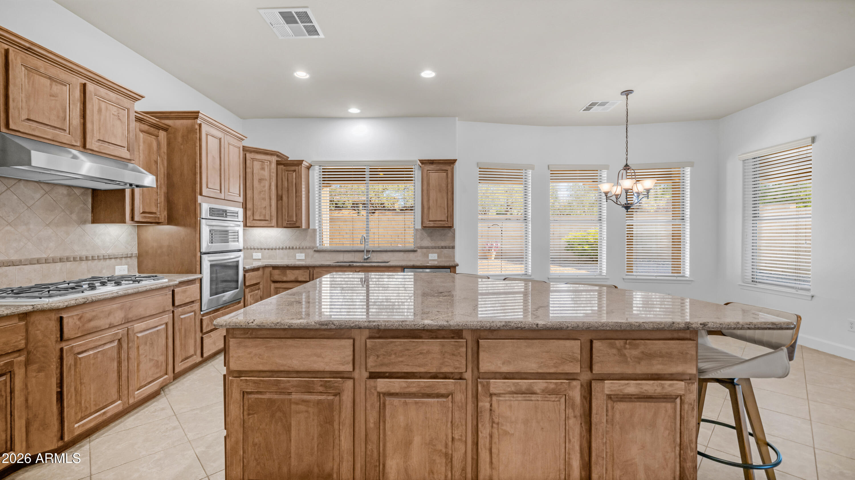 1606 W SILENTCOVE Lane