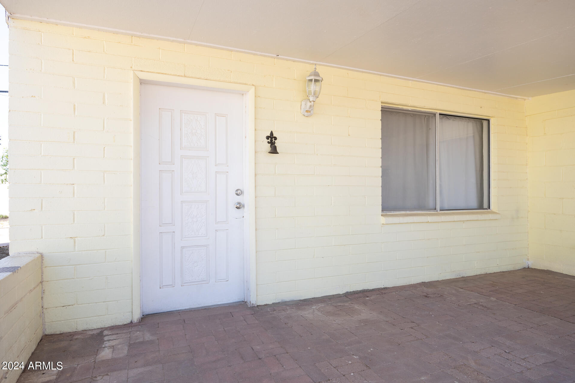 5907 N AZALIA Street