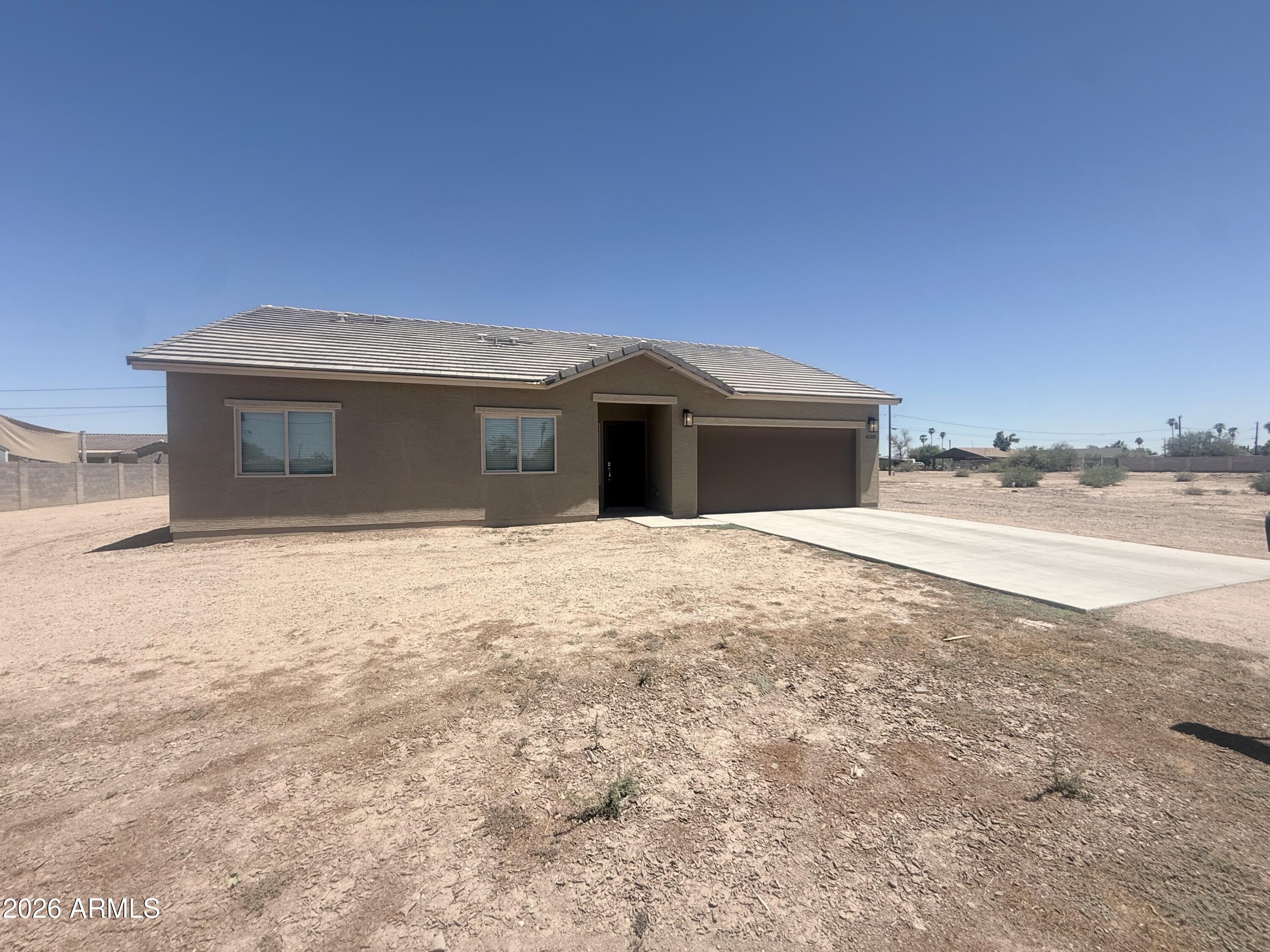 4105 N DEL MONTE Drive