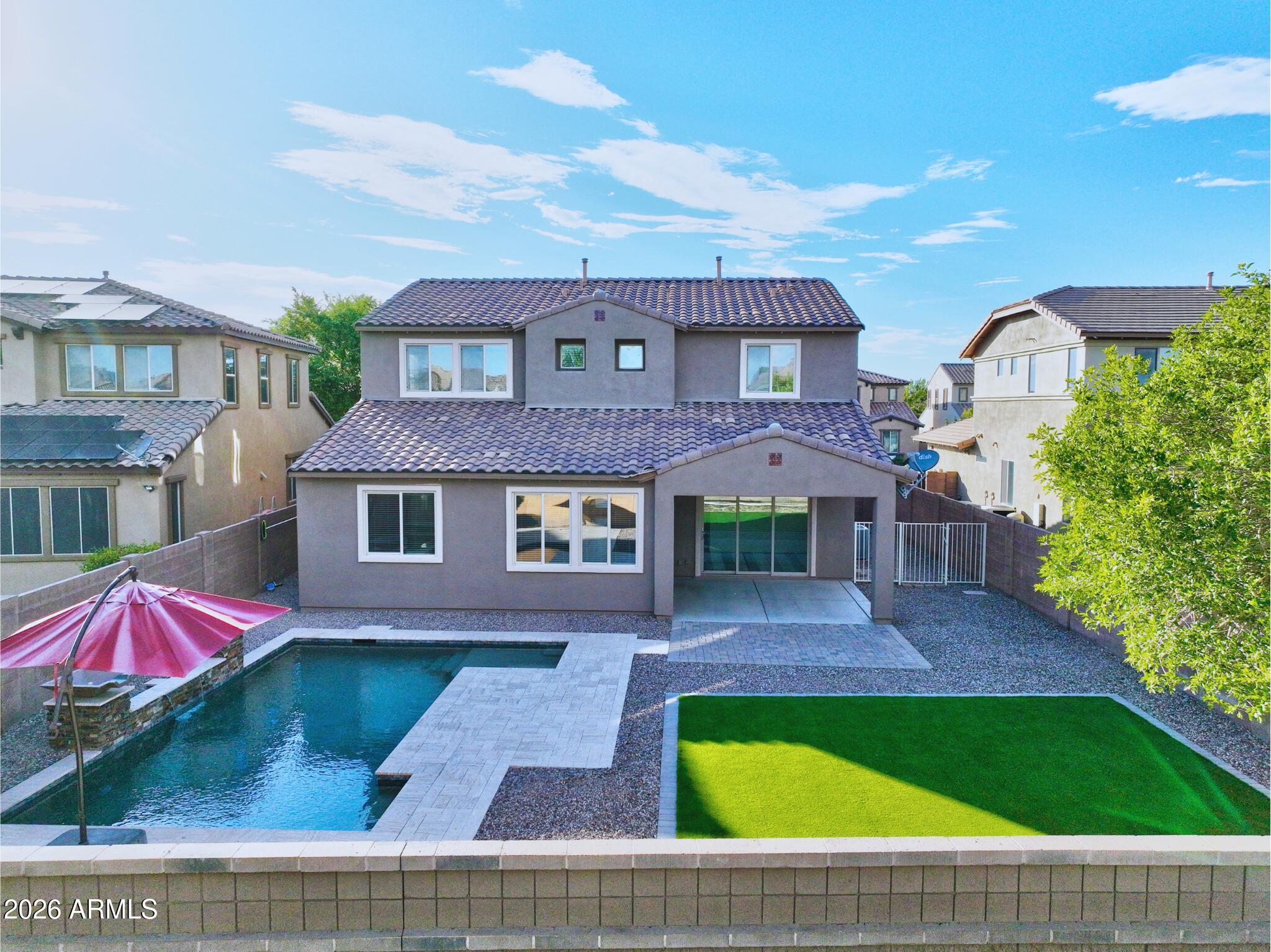 3421 E PLUM Street