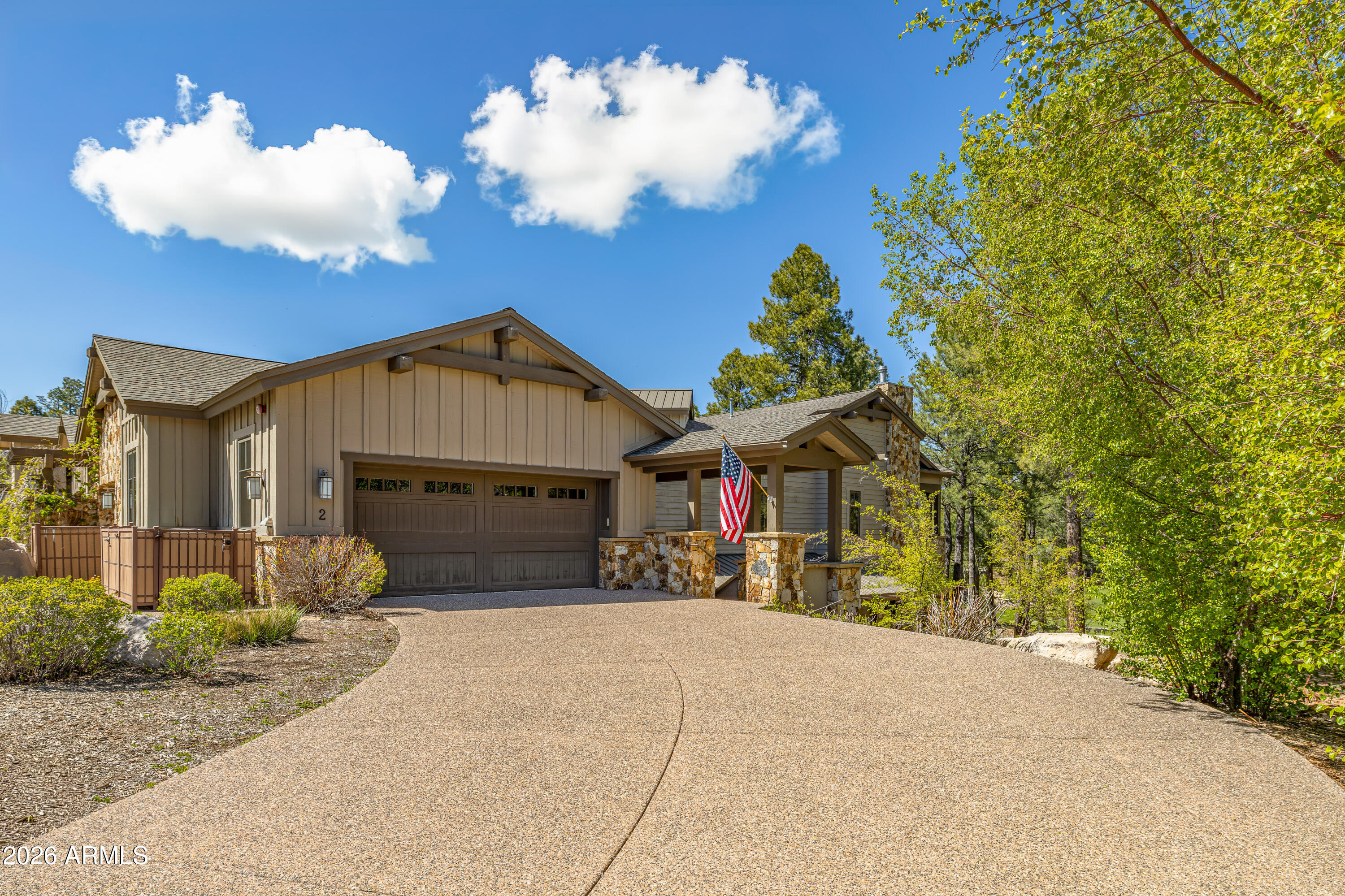 Flagstaff, Arizona, 86005, United States, 3 Bedrooms Bedrooms, ,2 BathroomsBathrooms,Residential,Active,2041374