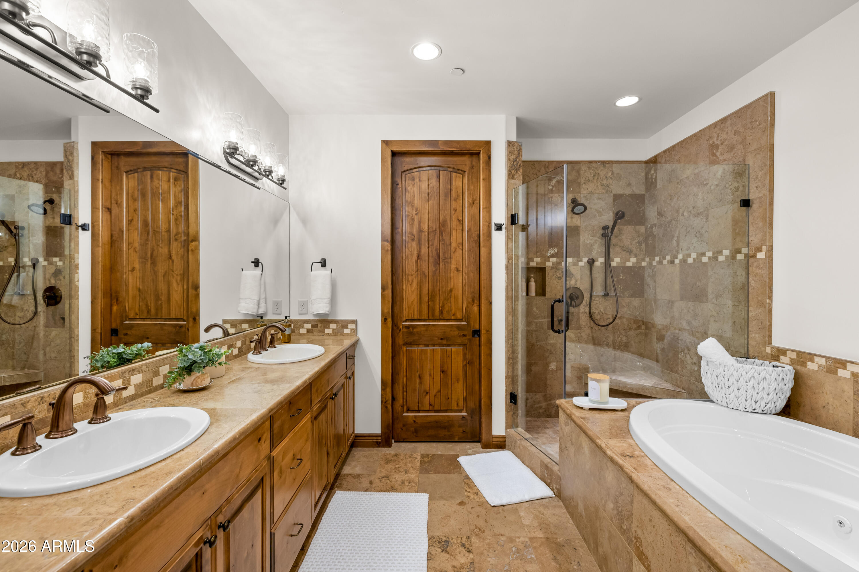 Flagstaff, Arizona, 86005, United States, 3 Bedrooms Bedrooms, ,2 BathroomsBathrooms,Residential,Active,2041374