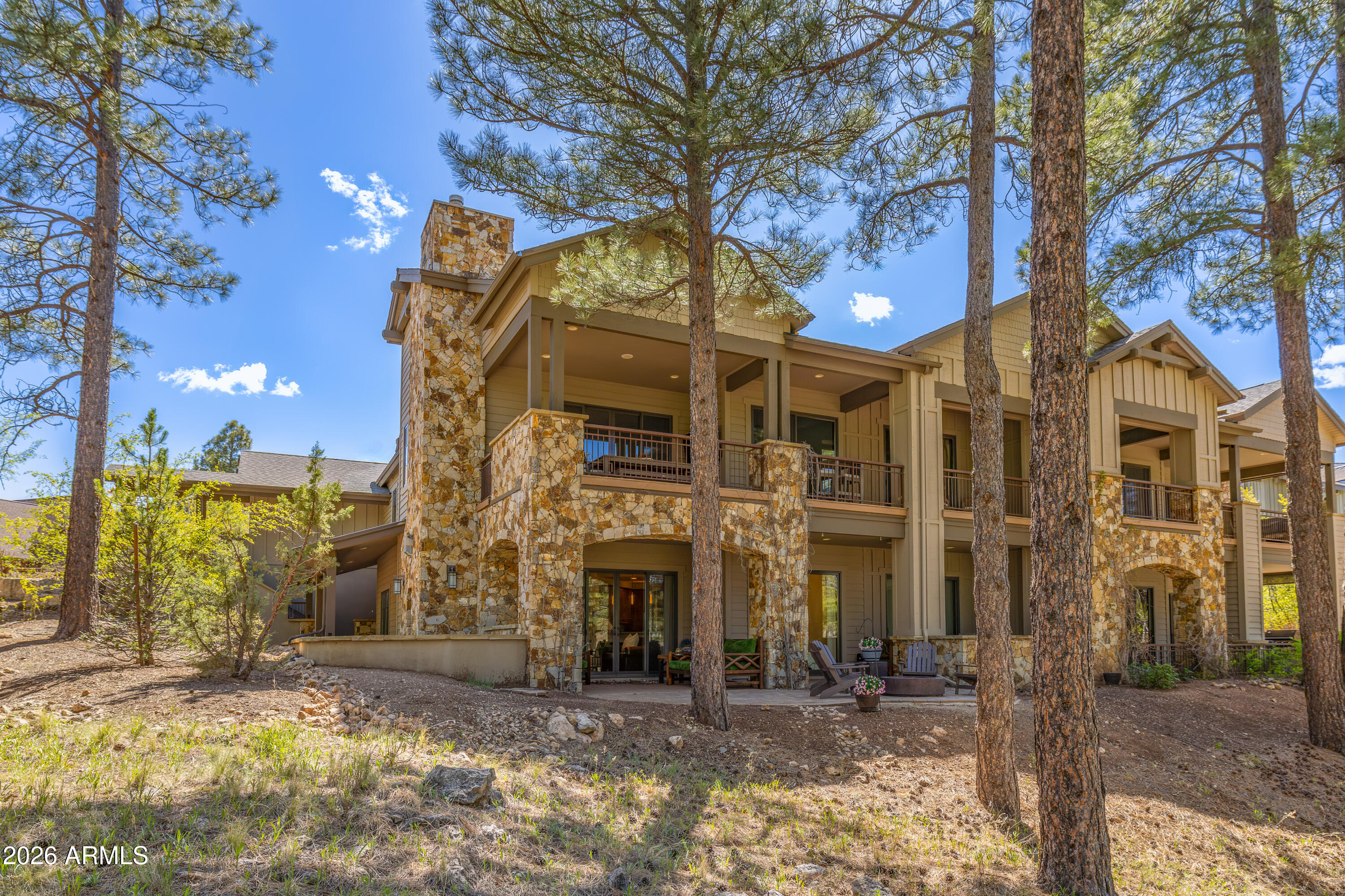 Flagstaff, Arizona, 86005, United States, 3 Bedrooms Bedrooms, ,2 BathroomsBathrooms,Residential,Active,2041374