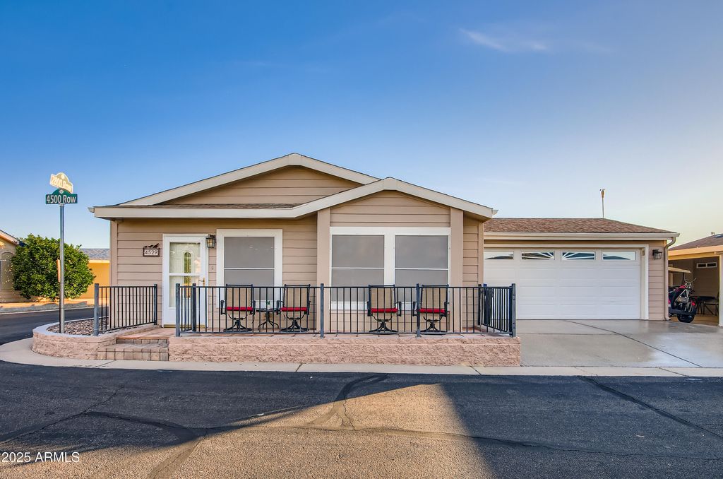 Photo of 650 N Hawes Road #4529, Mesa, AZ 85207 (MLS # 6952244)