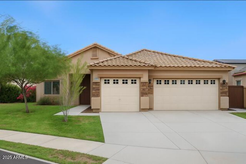 Photo of 7321 N 81st Drive, Glendale, AZ 85303 (MLS # 6931490)