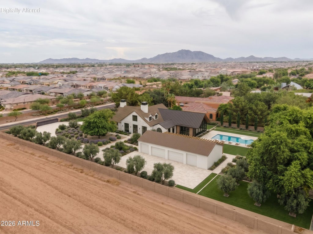 Photo of 21 S 148th Street #--, Gilbert, AZ 85298 (MLS # 7090905)