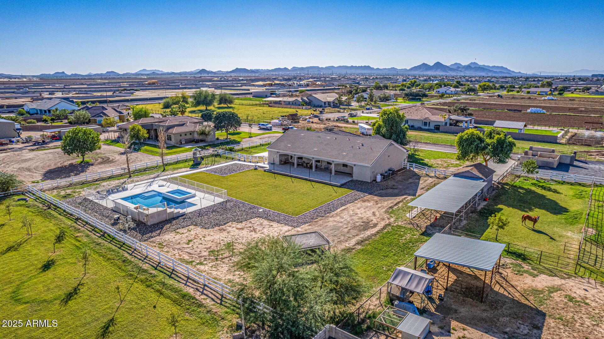 36937 N OAKLEY Drive