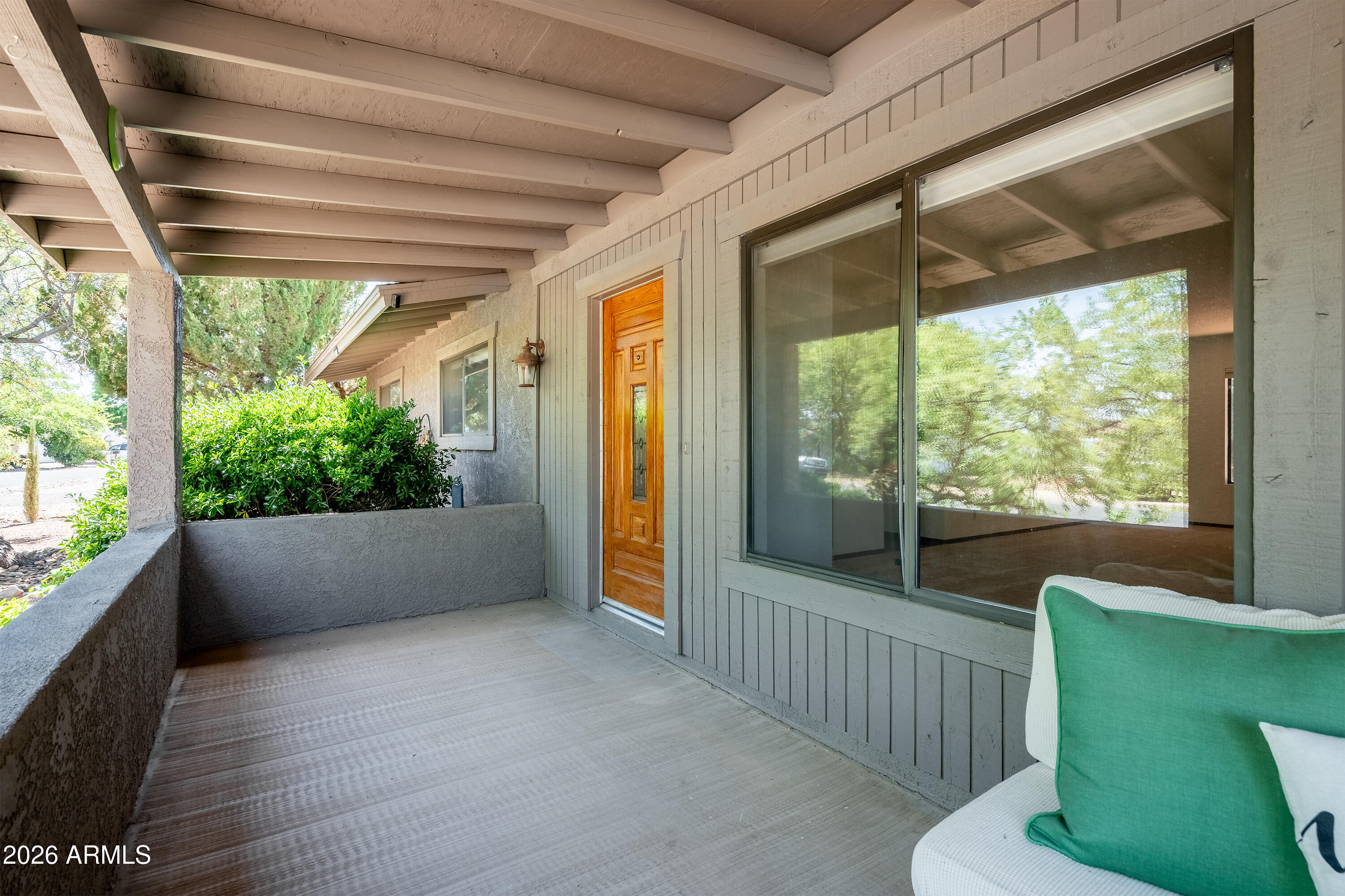 1838 S SHAWNEE Trail