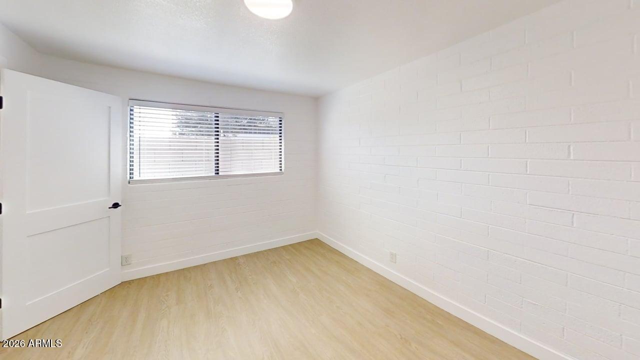 1840 W Thomas Road 14
