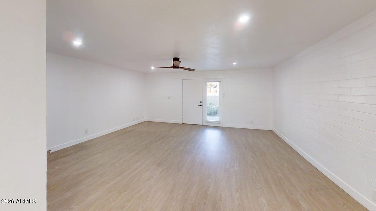 1840 W Thomas Road 14