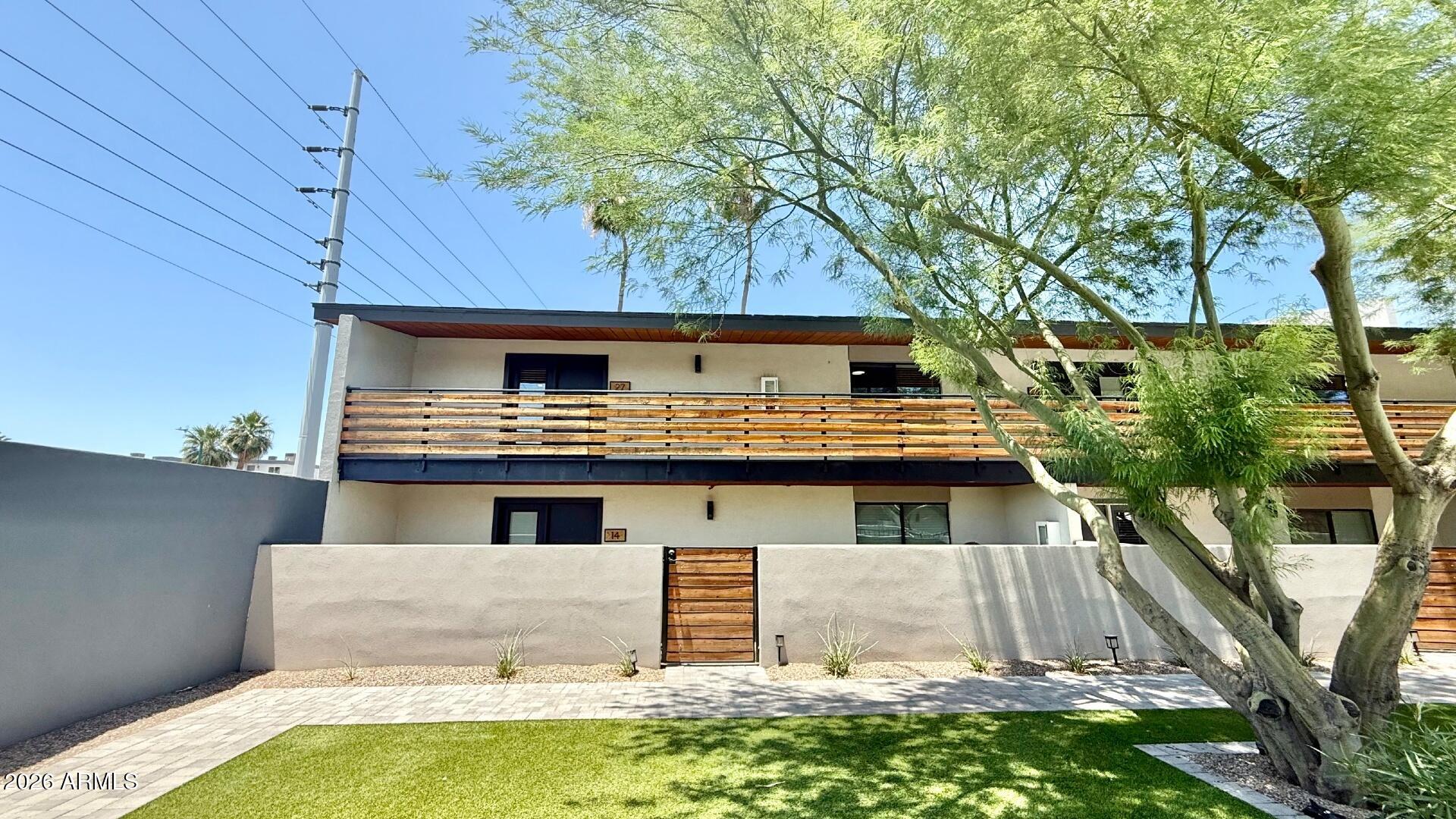 1840 W Thomas Road 14